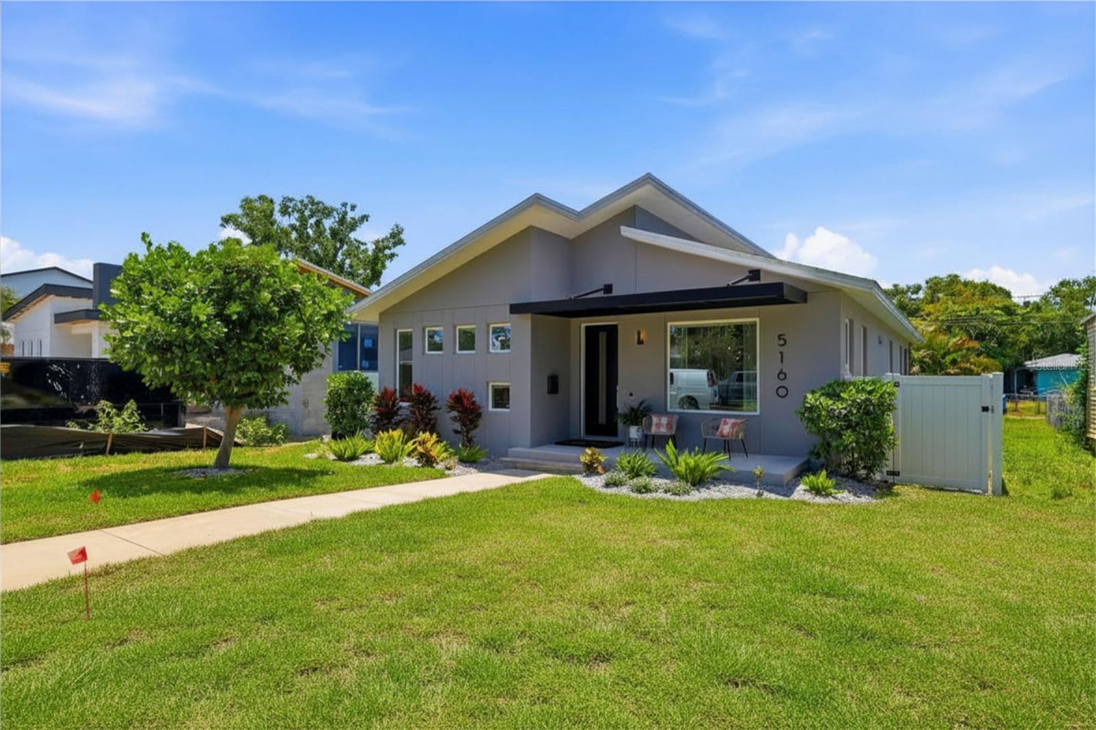 Photo of 5160 DARTMOUTH AVENUE ST PETERSBURG FL 33710