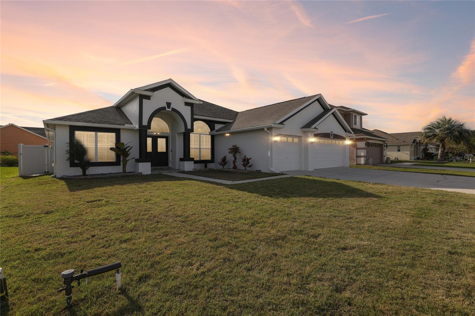 Photo of 4612 HURON BAY CIRCLE KISSIMMEE FL 34759