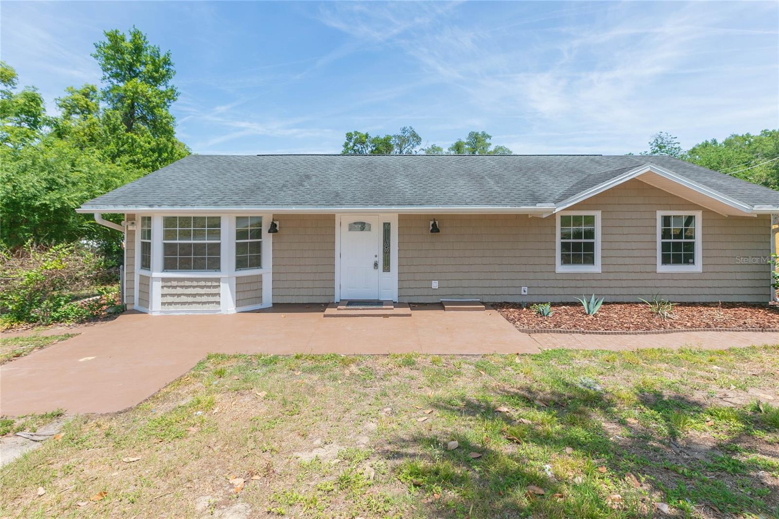 Photo of 13410 LEE STREET DADE CITY FL 33525