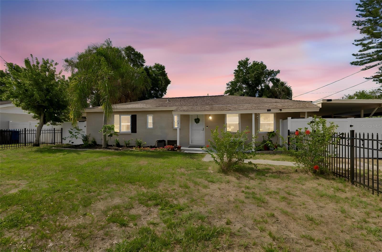 Photo of 3912 W LEILA AVENUE TAMPA FL 33616