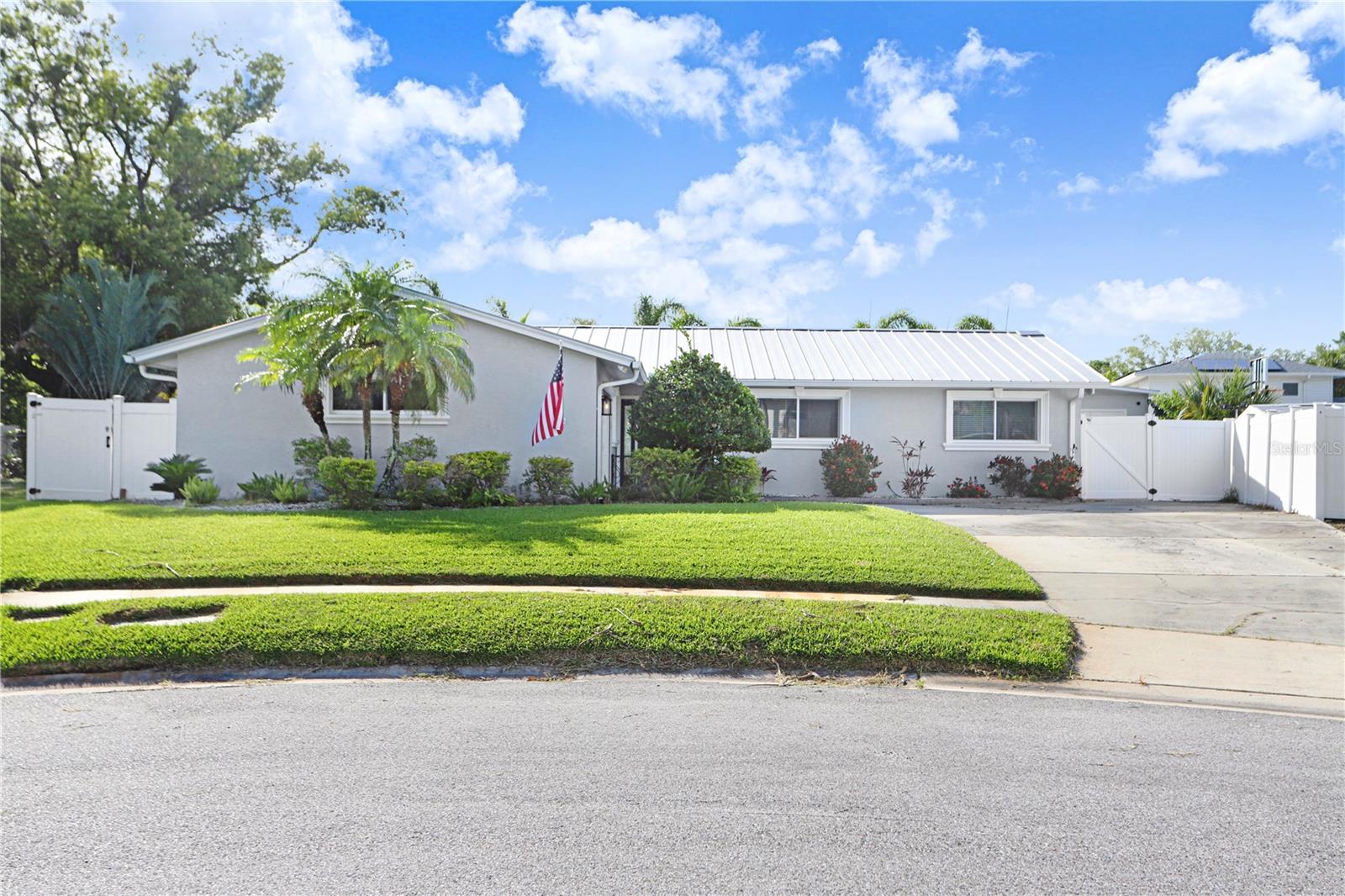 Photo of 8404 BLACKSTONE COURT TAMPA FL 33615