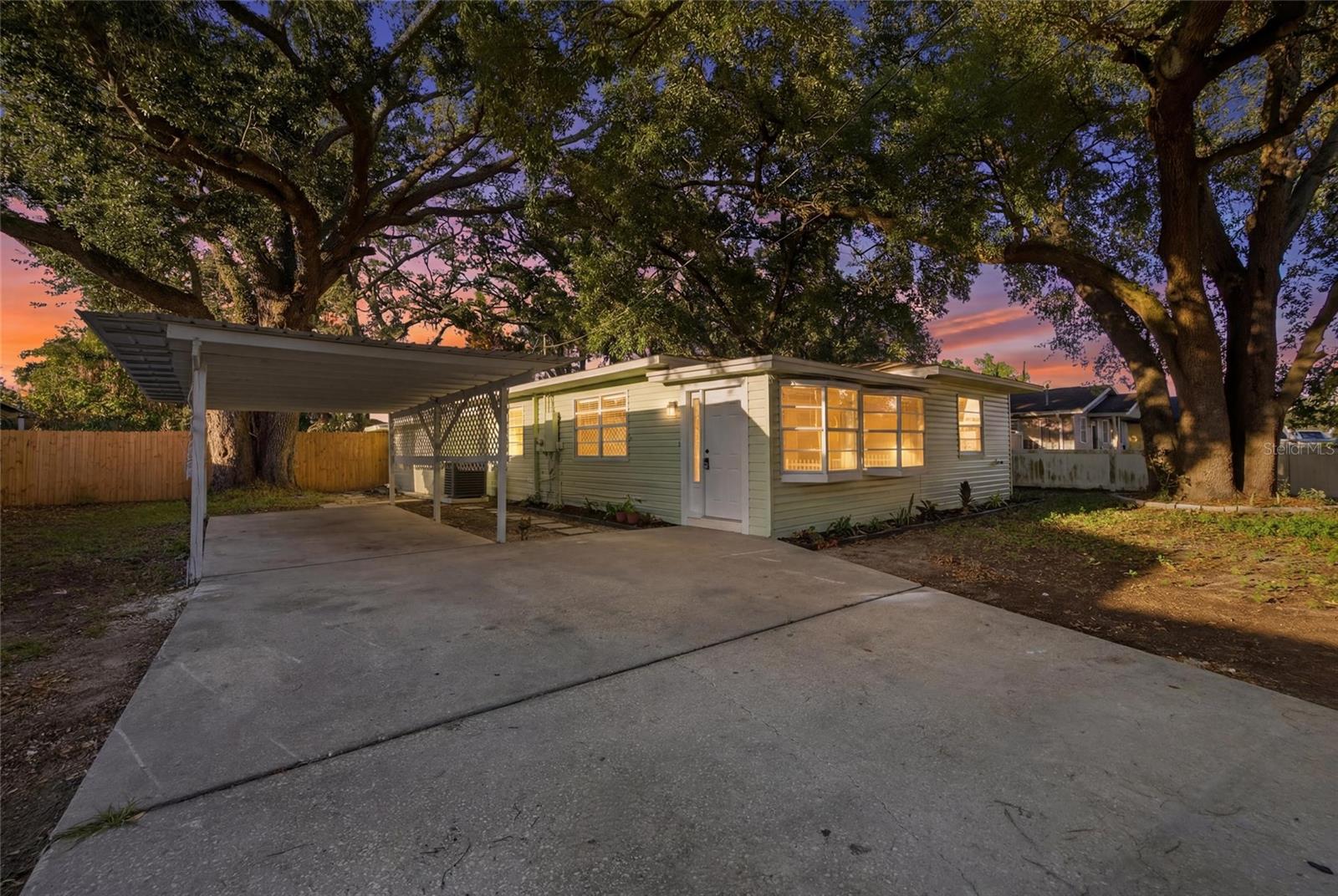 Photo of 714 E 137TH AVENUE TAMPA FL 33613