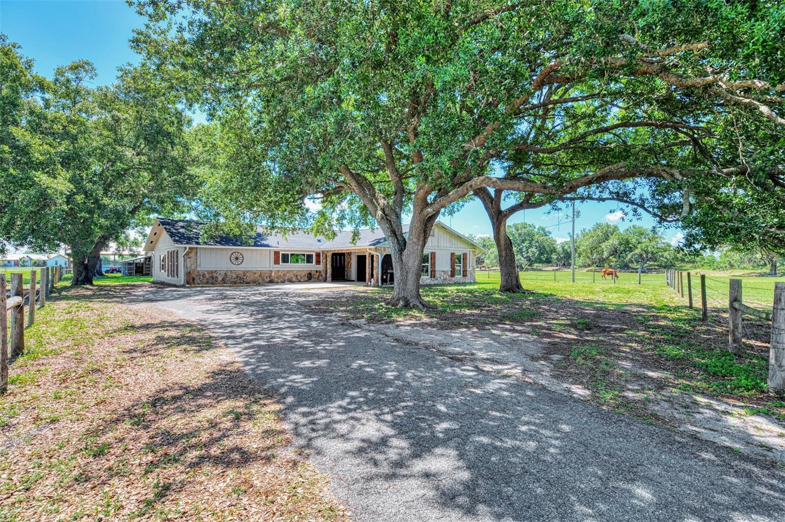 Photo of 10433 SW JERNIGAN STREET ARCADIA FL 34269