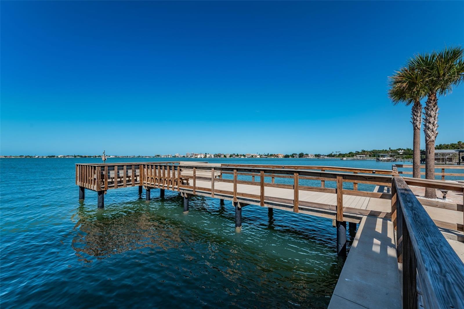 Photo of 100 BLUFF VIEW DRIVE #608C BELLEAIR BLUFFS FL 33770