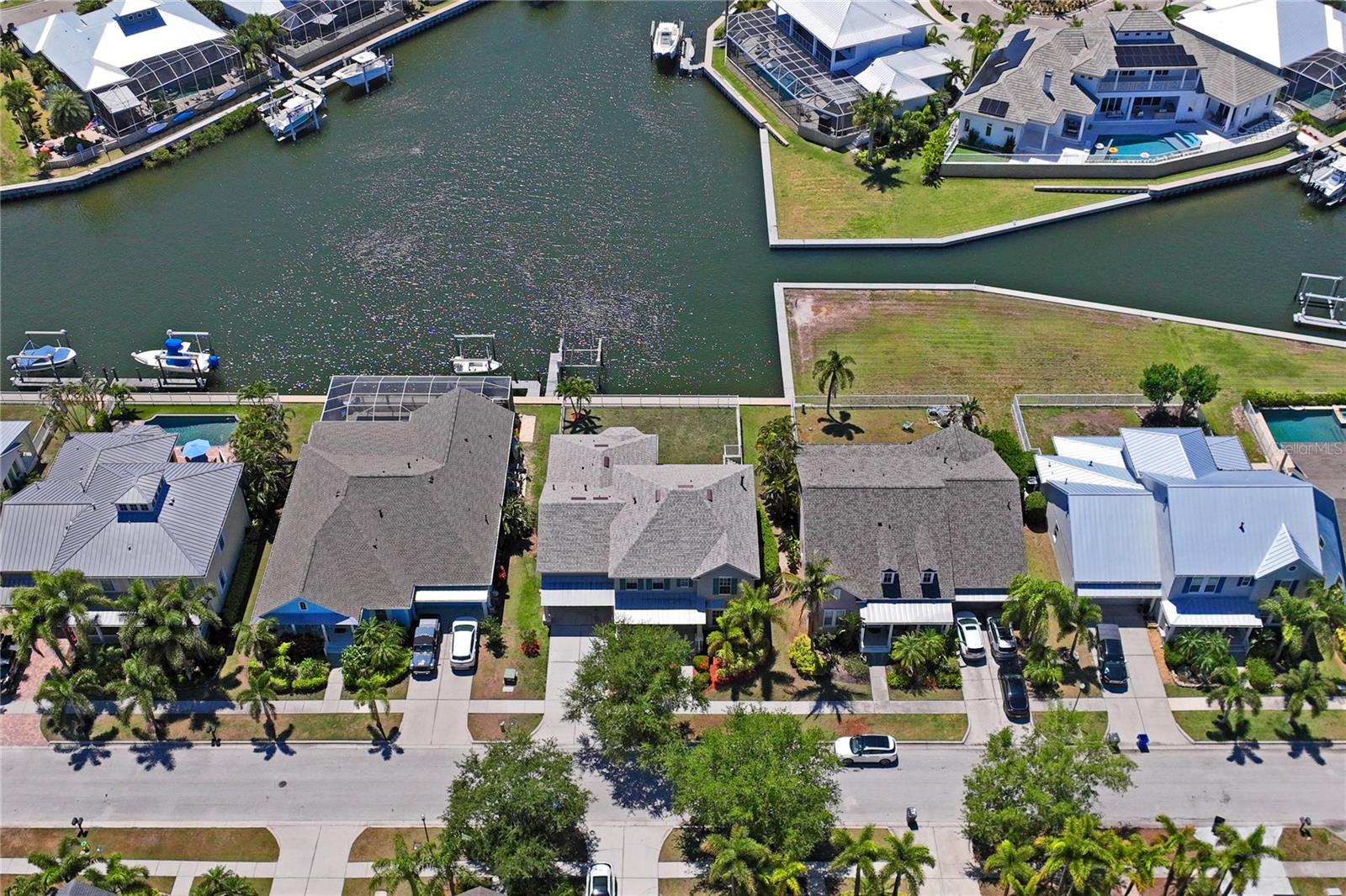 Photo of 5714 SEA TROUT PLACE APOLLO BEACH FL 33572