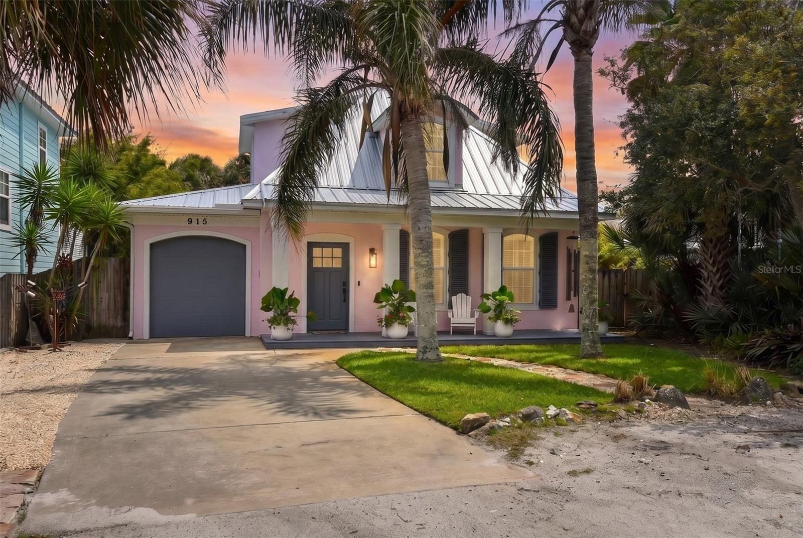 Photo of 915 MAPLE STREET NEW SMYRNA BEACH FL 32169