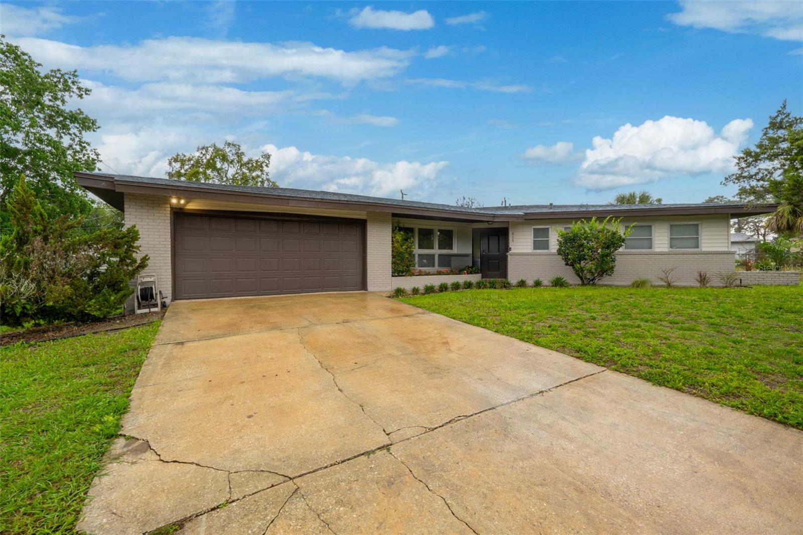 Photo of 815 GLADE ROAD TITUSVILLE FL 32780