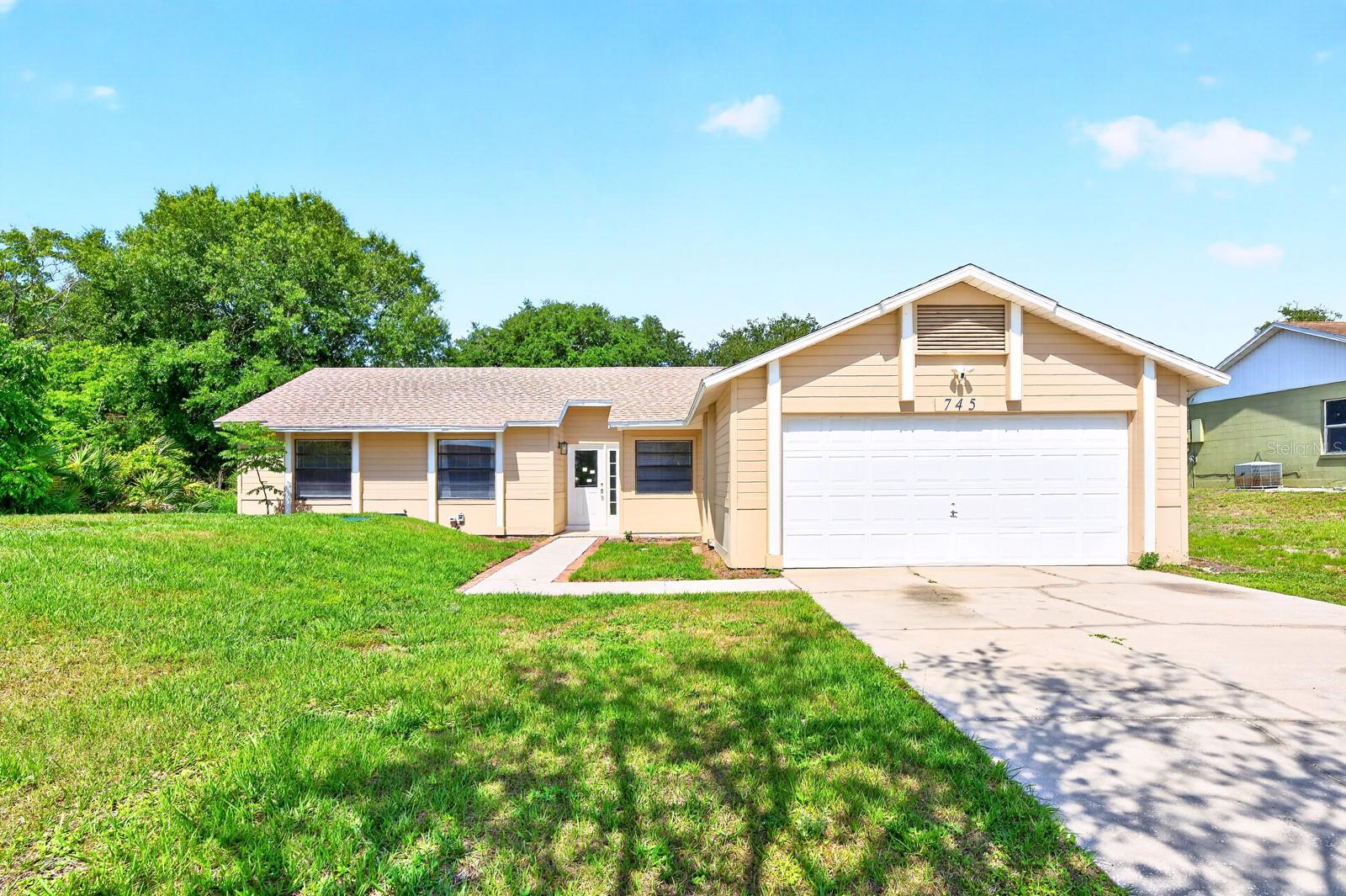 Photo of 745 MENTMORE CIRCLE DELTONA FL 32738