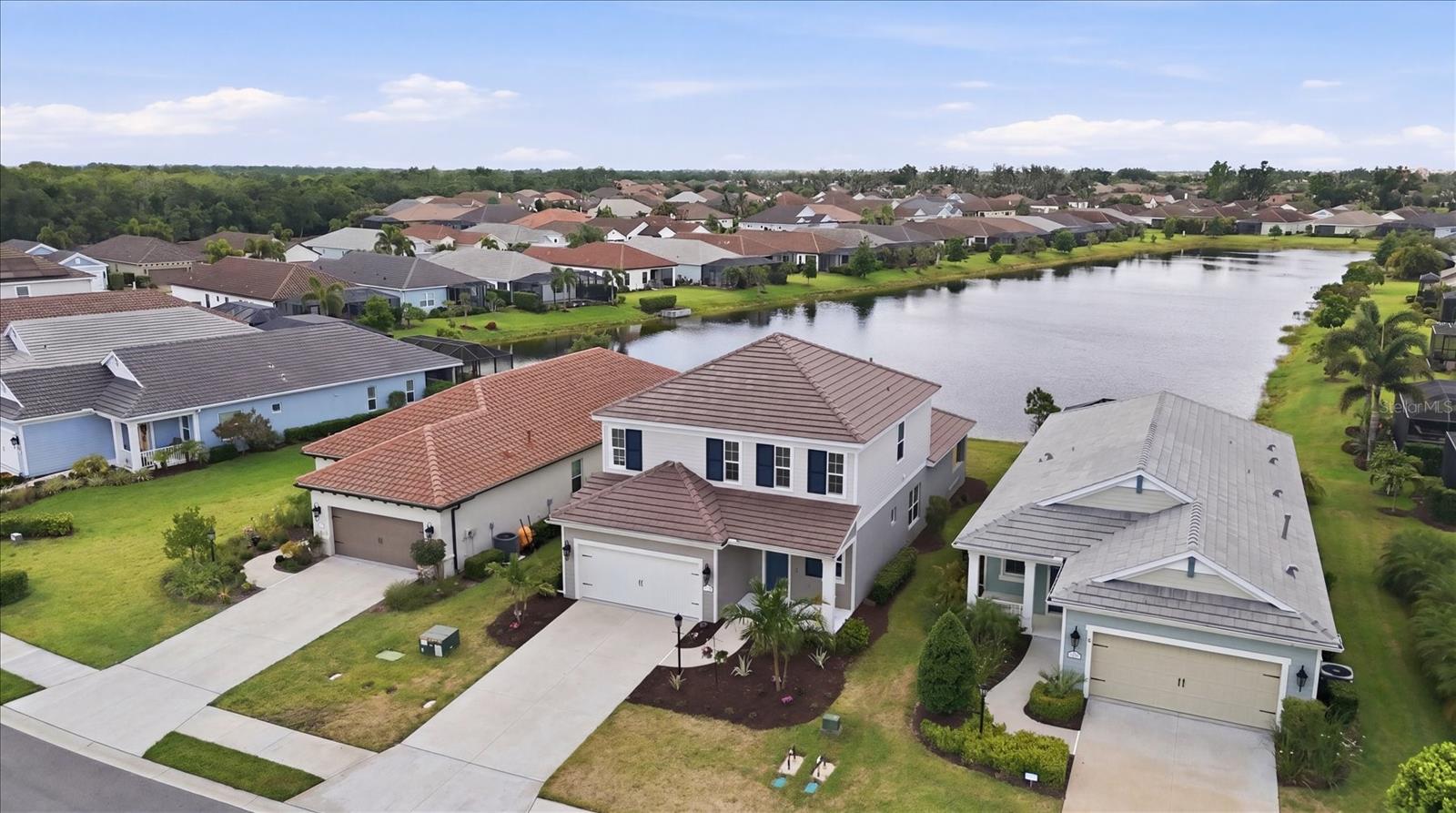 Photo of 12708 AQUAMARINE AVENUE BRADENTON FL 34211