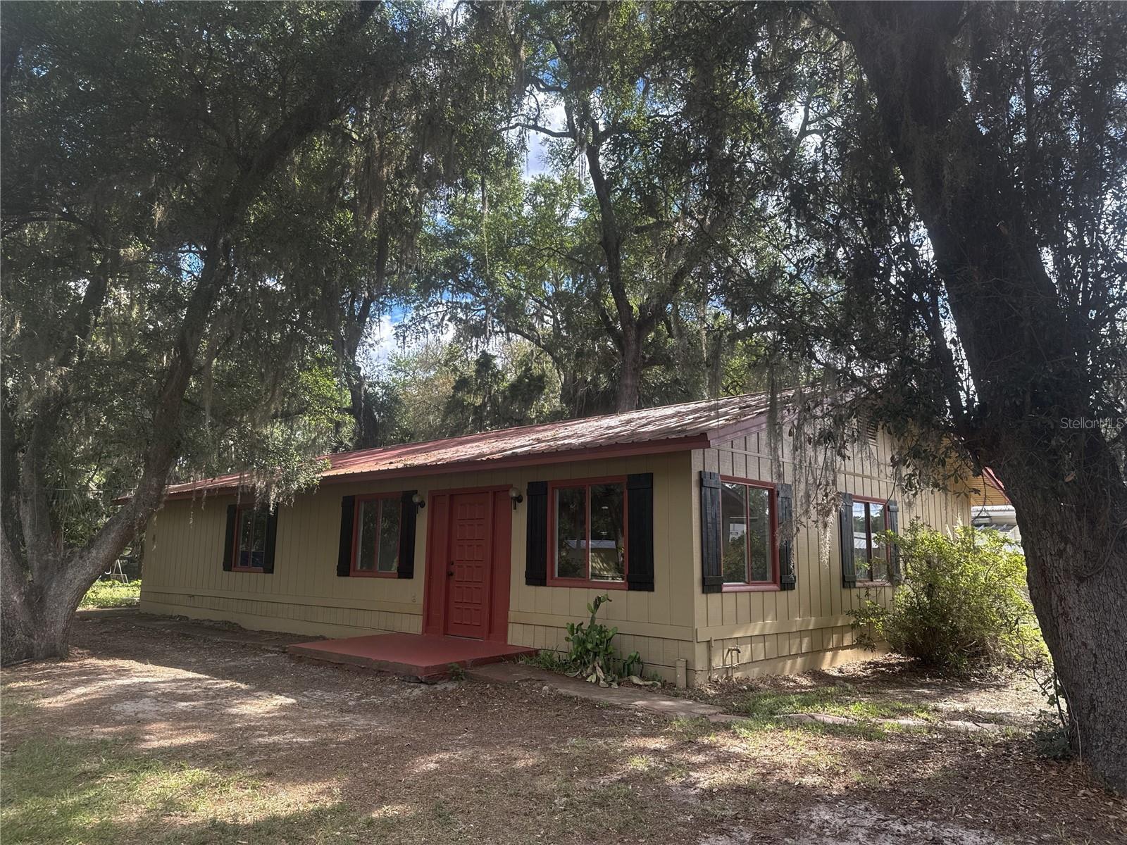 Photo of 11345 SE 188TH AVENUE OCKLAWAHA FL 32179
