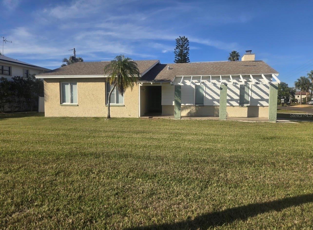Photo of 16101 GULF BOULEVARD REDINGTON BEACH FL 33708
