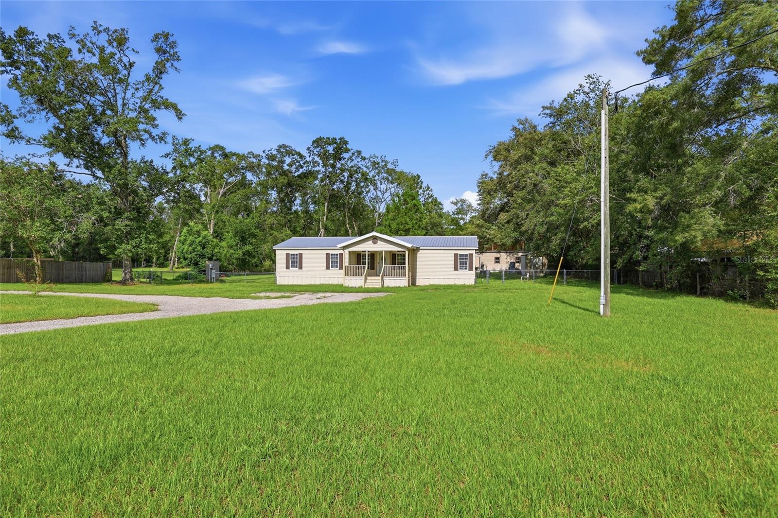 Photo of 9528 NW 235TH TERRACE ALACHUA FL 32615