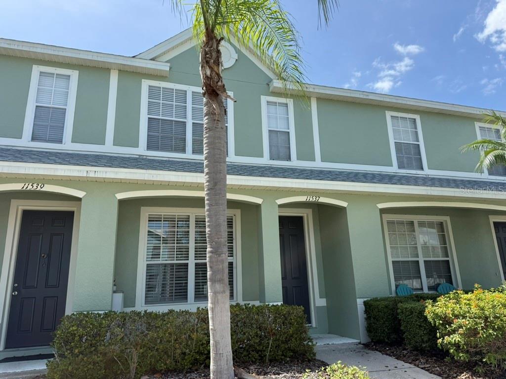 Photo of 11537 DECLARATION DRIVE TAMPA FL 33635