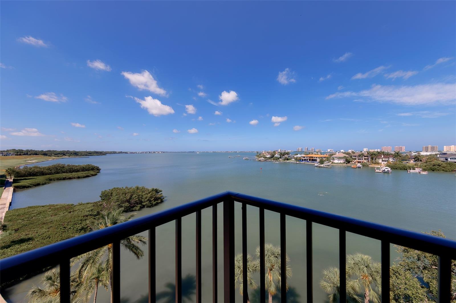 Photo of 8 BELLEVIEW BOULEVARD #507 BELLEAIR FL 33756