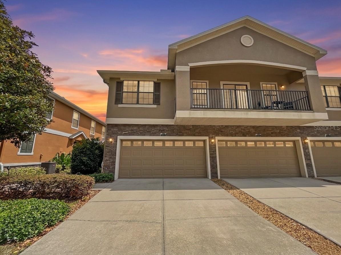 Photo of 16615 KINGLETSIDE COURT LITHIA FL 33547