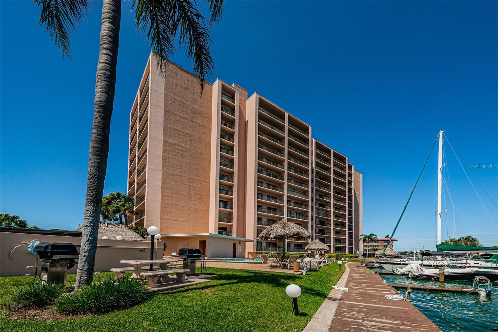 Photo of 51 ISLAND WAY #306 CLEARWATER BEACH FL 33767