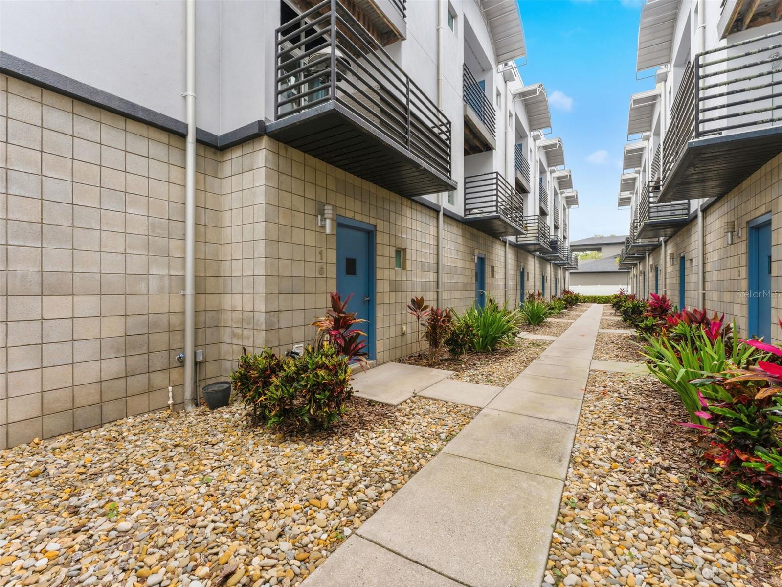 Photo of 5008 S MACDILL AVENUE #16 TAMPA FL 33611