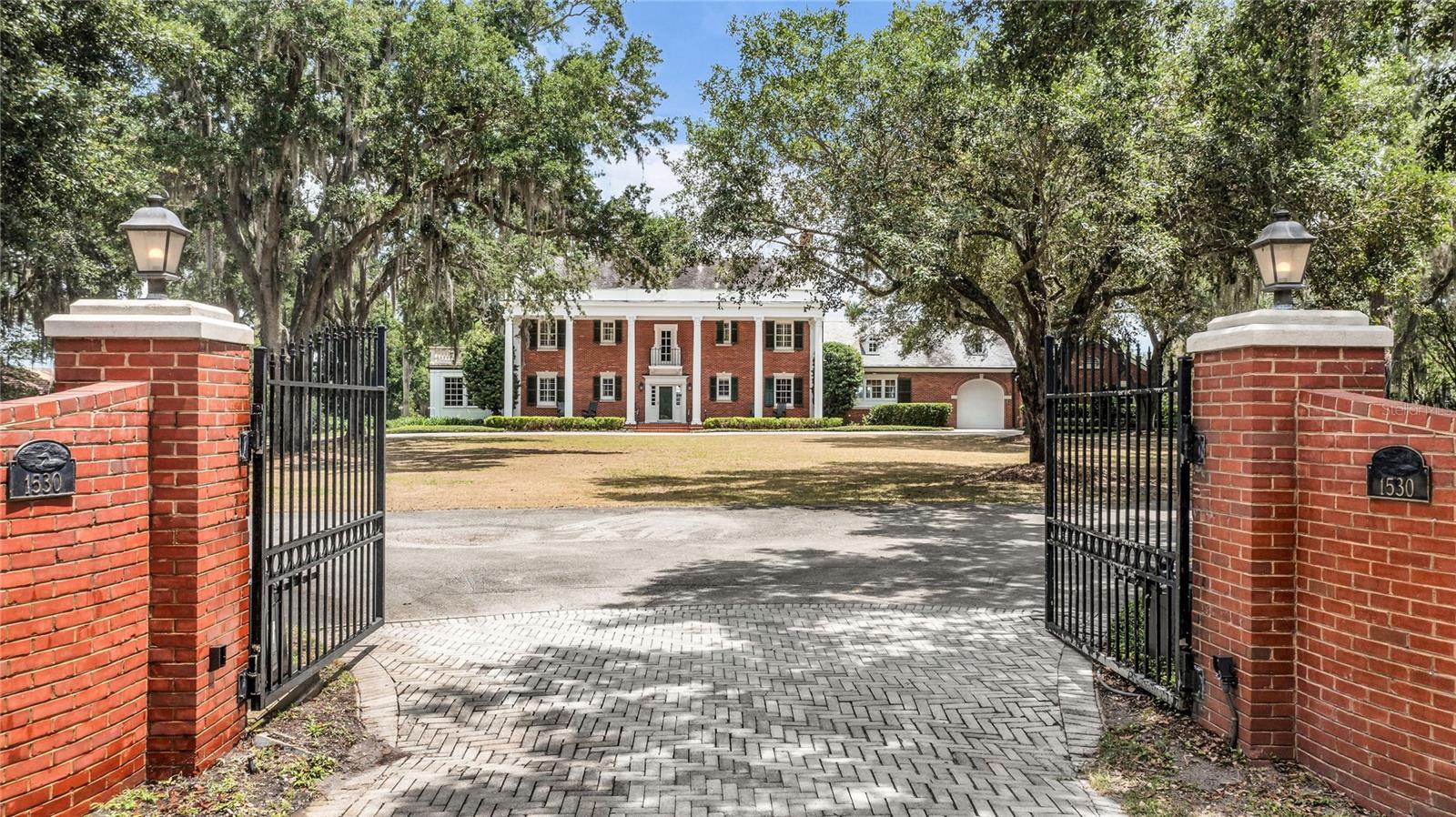 Photo of 1530 WATERWITCH DRIVE ORLANDO FL 32806