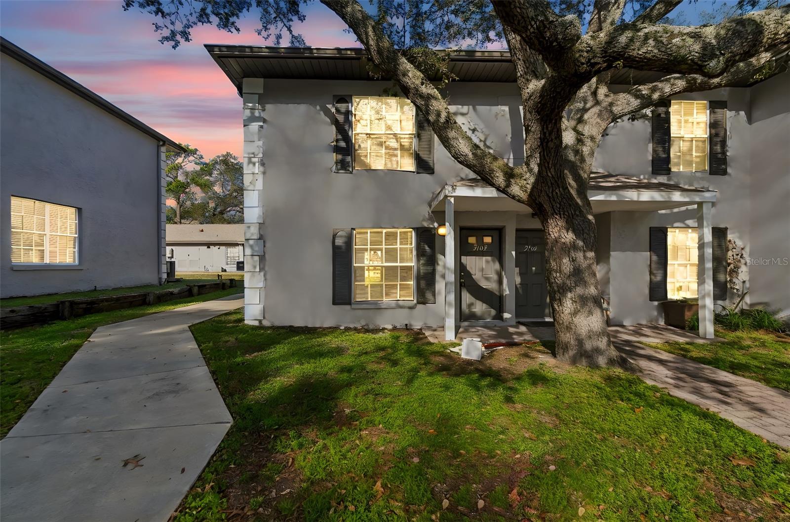 Photo of 5182 SUNRIDGE PALMS DRIVE #5182 TAMPA FL 33617