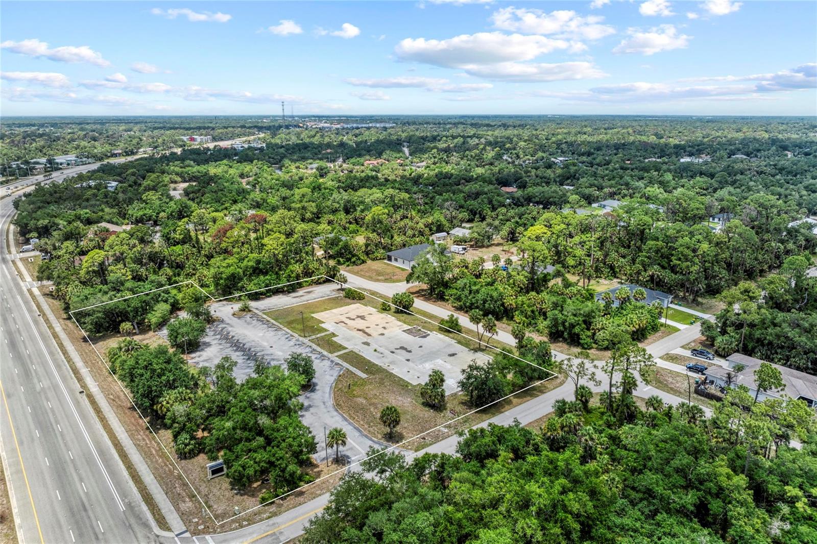 Photo of 640 TAMIAMI TRAIL PORT CHARLOTTE FL 33953