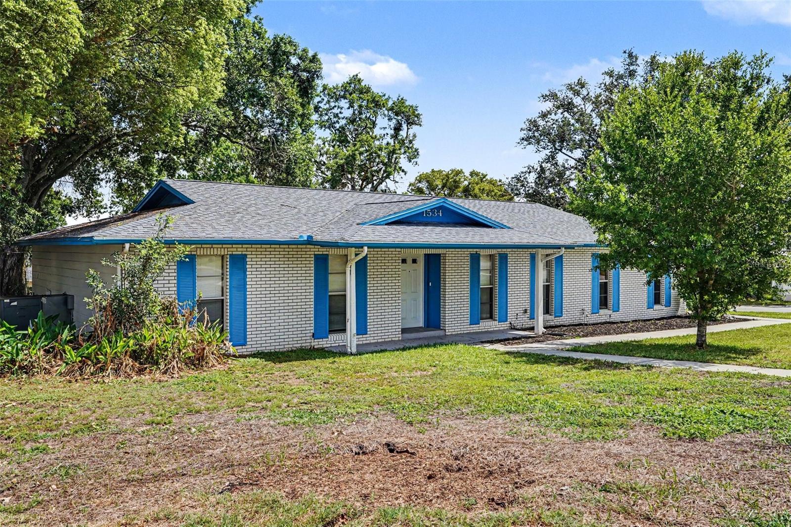 Photo of 1534 HALLAM COURT LAKELAND FL 33813