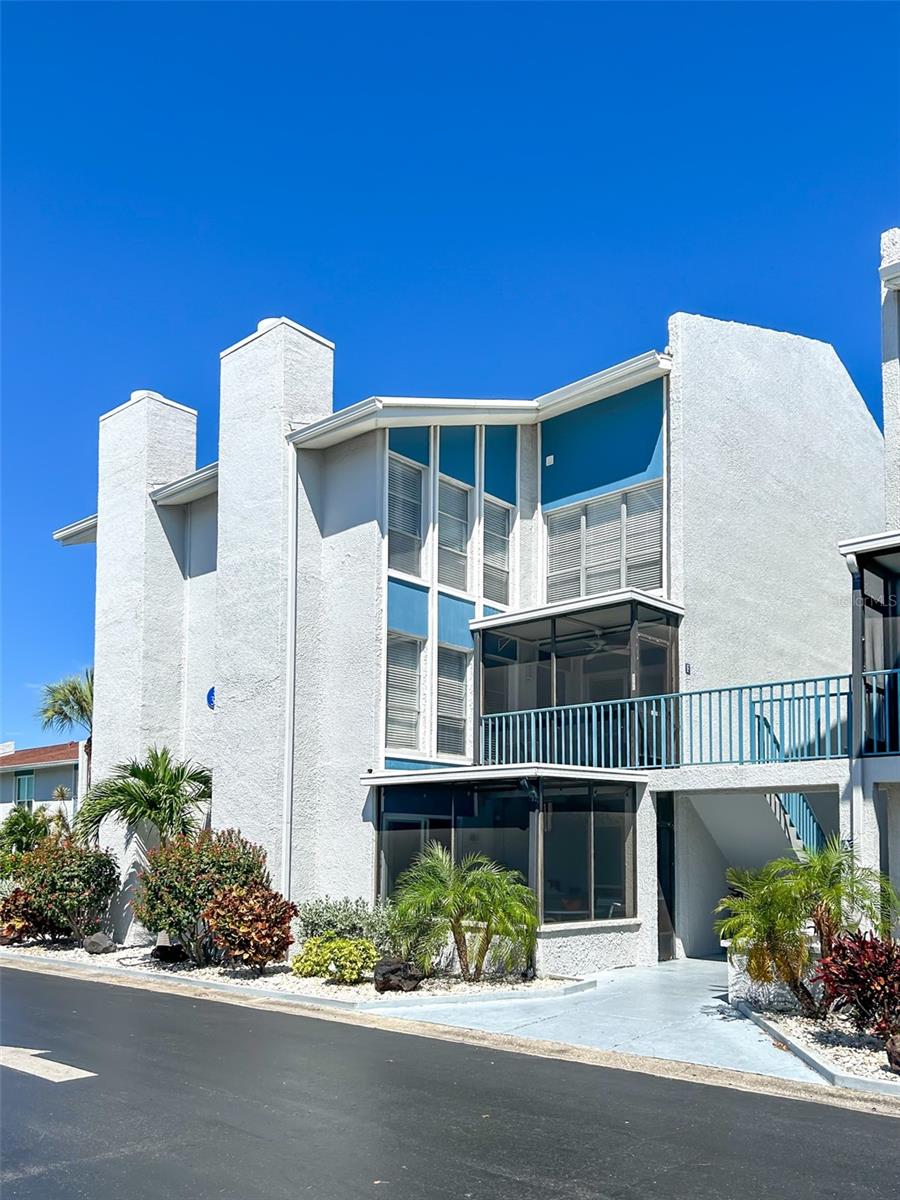 Photo of 315 MEDALLION BOULEVARD #F MADEIRA BEACH FL 33708