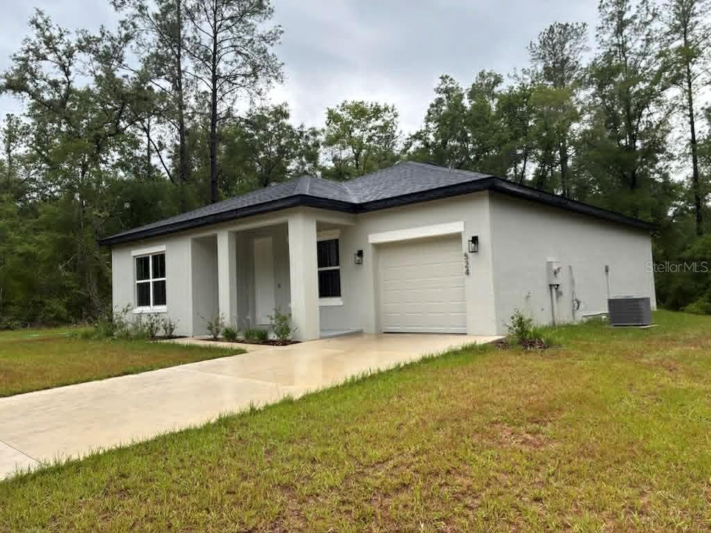 Photo of 524 E AVONDALE DRIVE DUNNELLON FL 34434