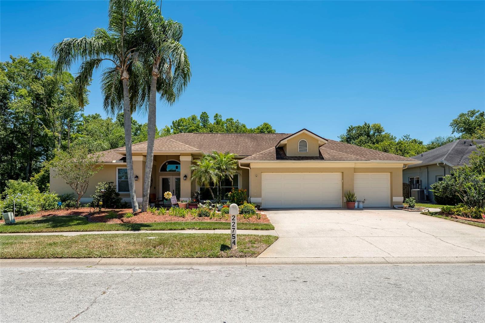 Photo of 22754 MAGNOLIA TRACE BOULEVARD LUTZ FL 33549