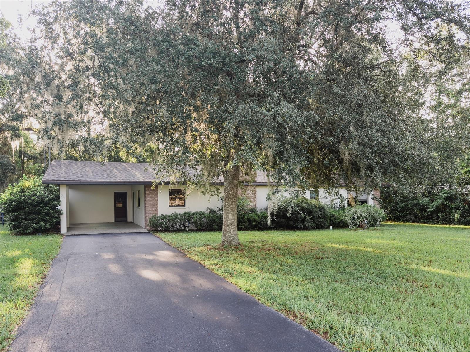 Photo of 4367 S US 301 BUSHNELL FL 33513
