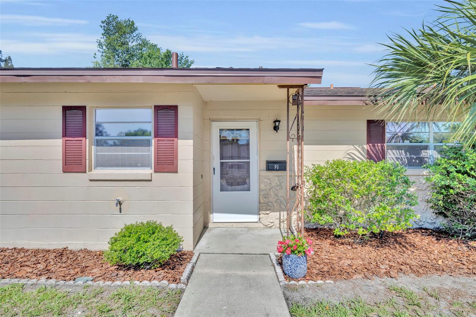 Photo of 2 VILLA VILLAR COURT #20 DELAND FL 32724