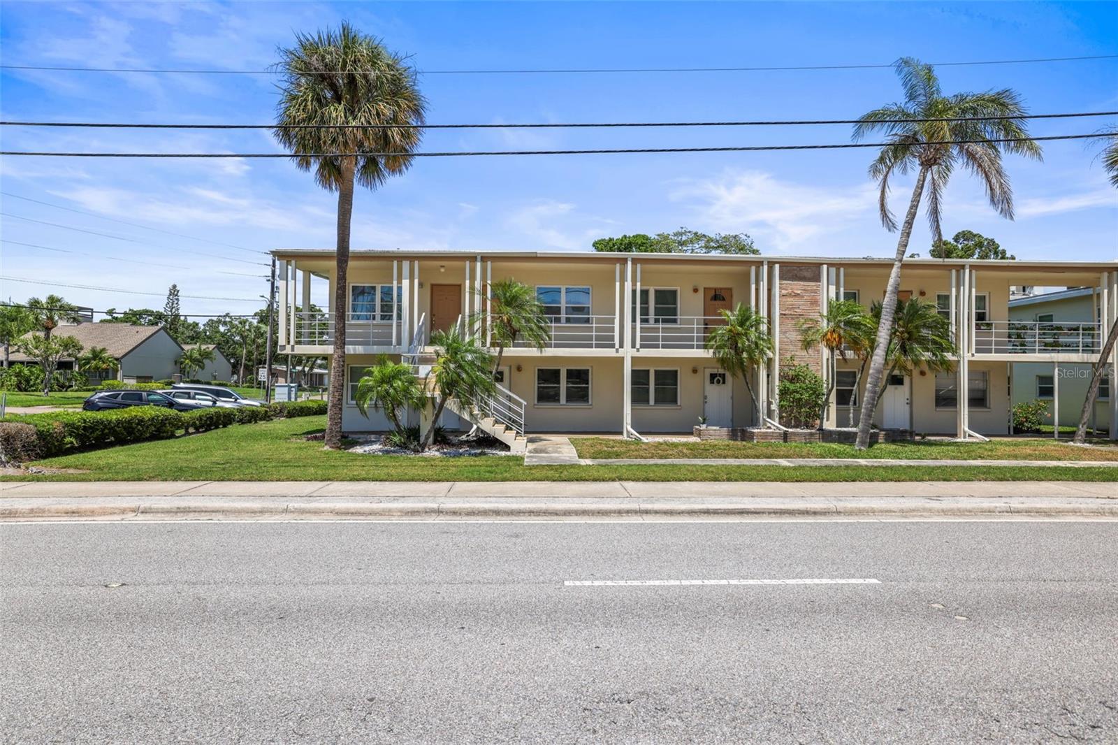 Photo of 4565 DUHME ROAD #102 ST PETERSBURG FL 33708