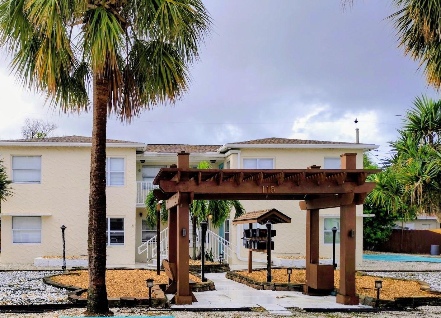 Photo of 115 145TH AVENUE #6 MADEIRA BEACH FL 33708