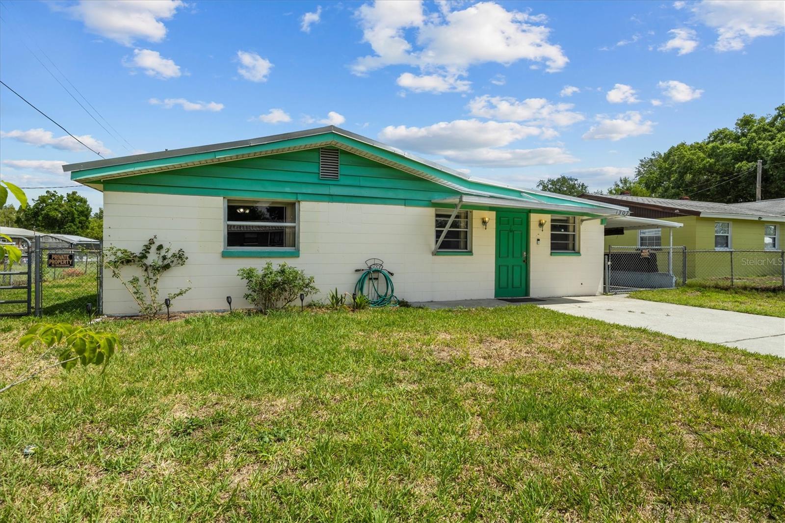 Photo of 1307 MAYFLOWER DRIVE LAKELAND FL 33810