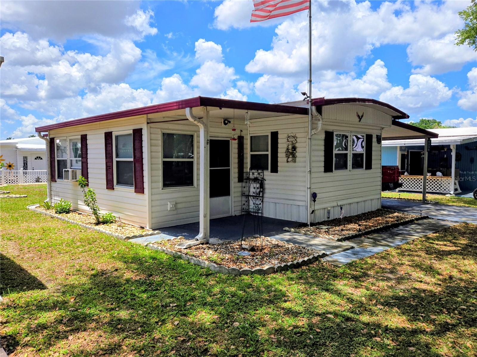 Photo of 6235 PARKSEND LANE ZEPHYRHILLS FL 33542