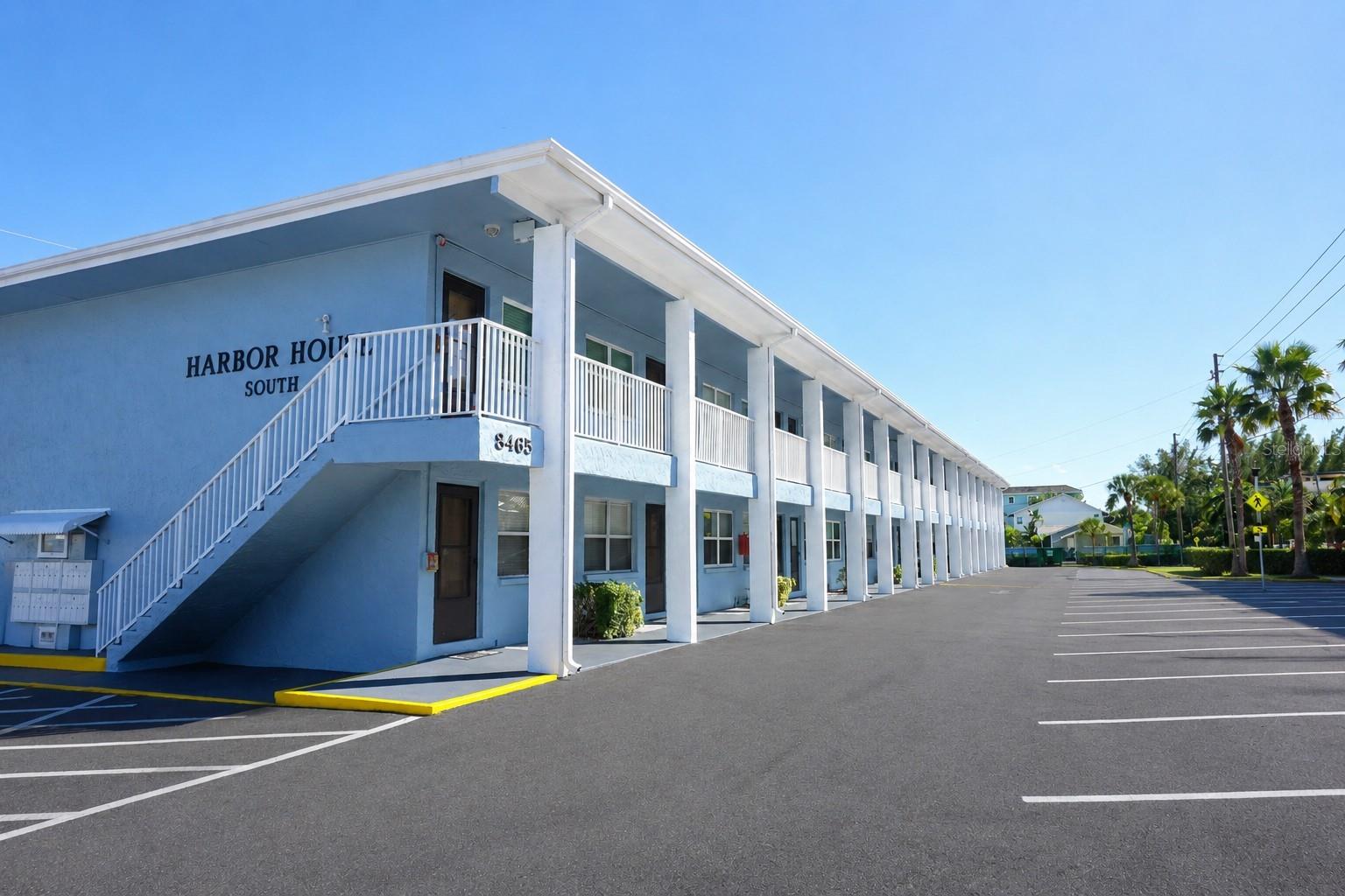 Photo of 8465 W GULF BOULEVARD #52 TREASURE ISLAND FL 33706