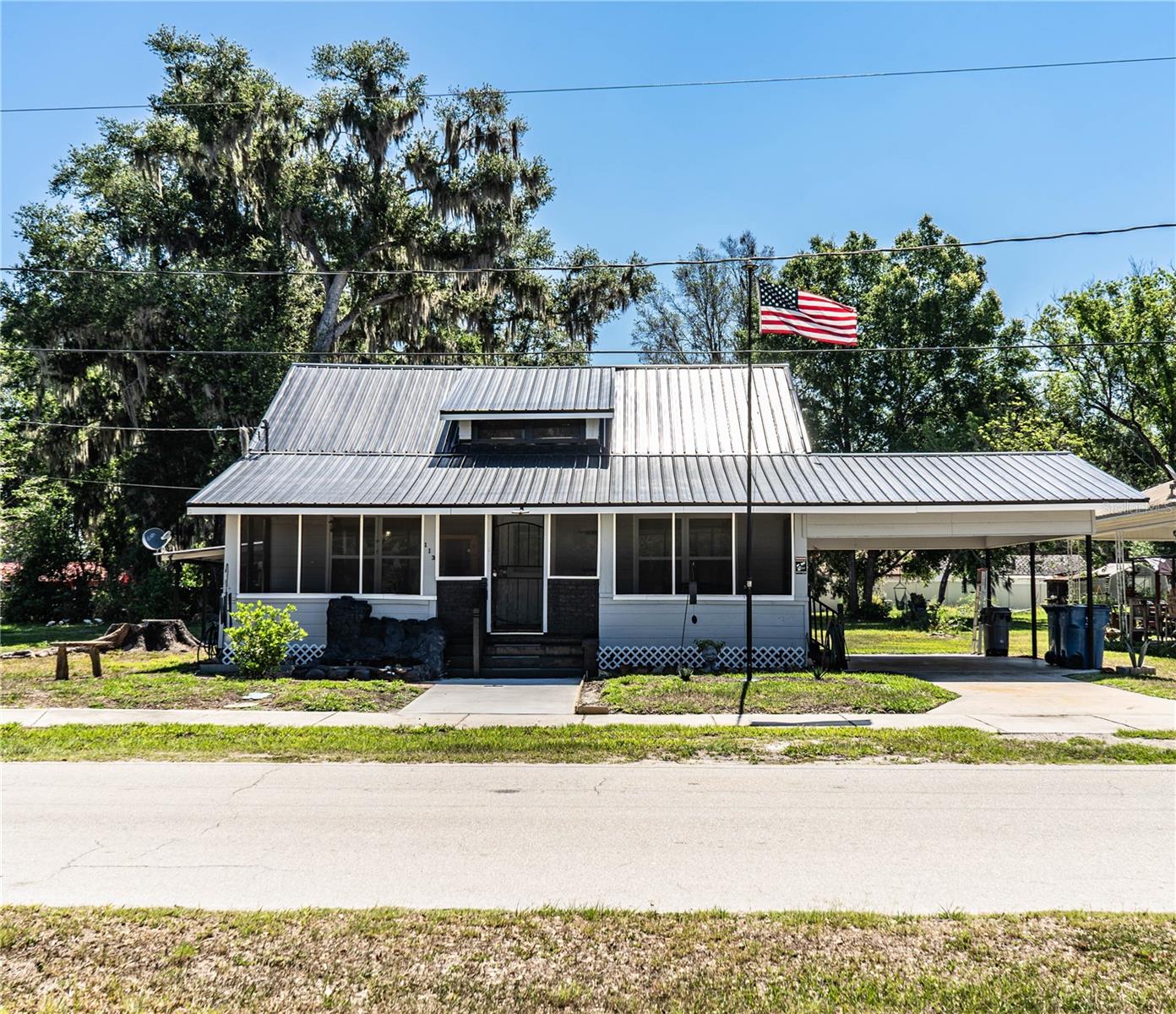 Photo of 113 SE PINE AVENUE FORT MEADE FL 33841