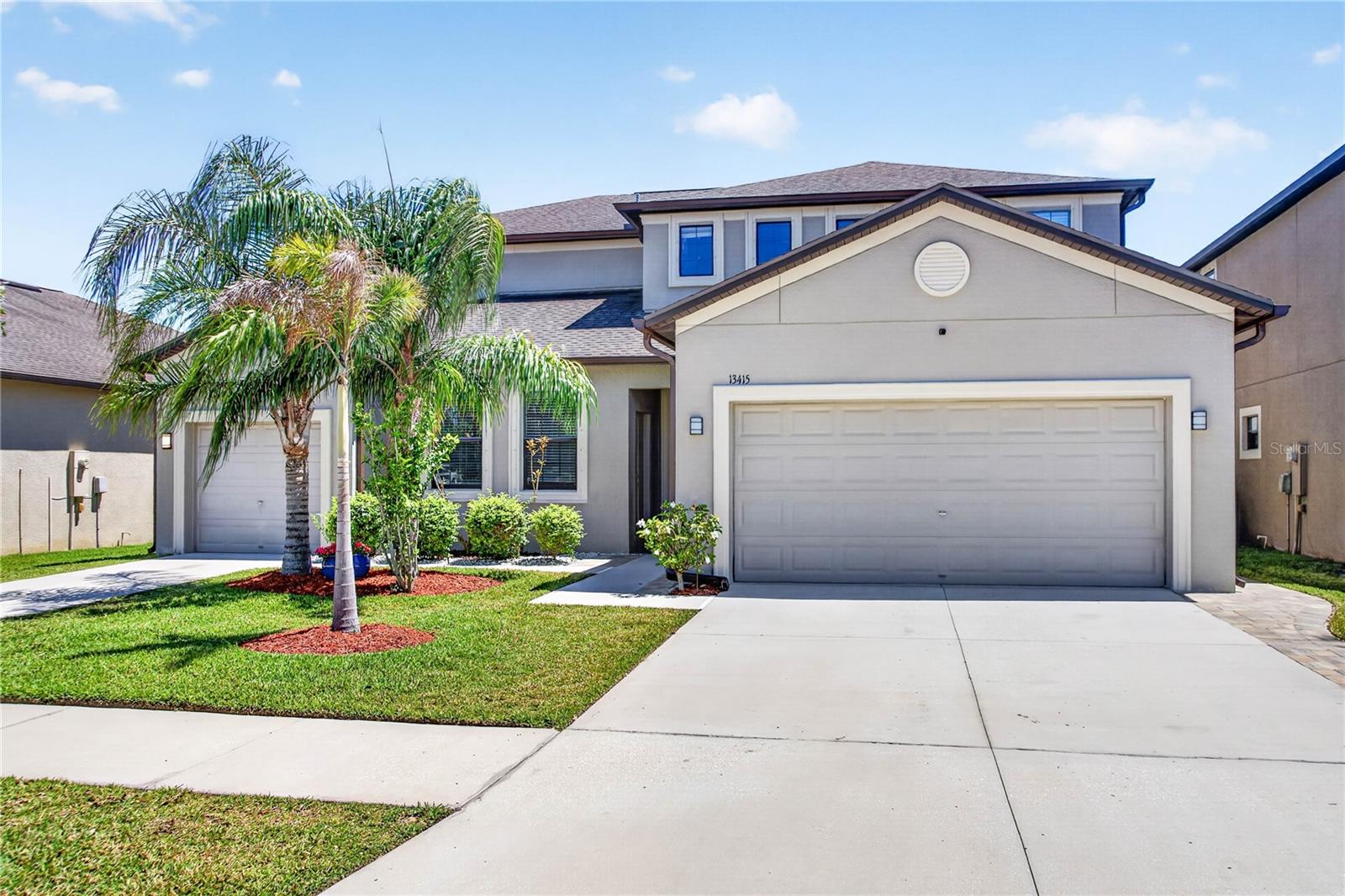 Photo of 13415 WHITE SAPPHIRE ROAD RIVERVIEW FL 33579