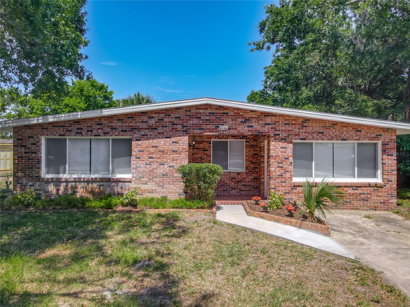 Photo of 1495 GRANADA AVENUE DAYTONA BEACH FL 32117