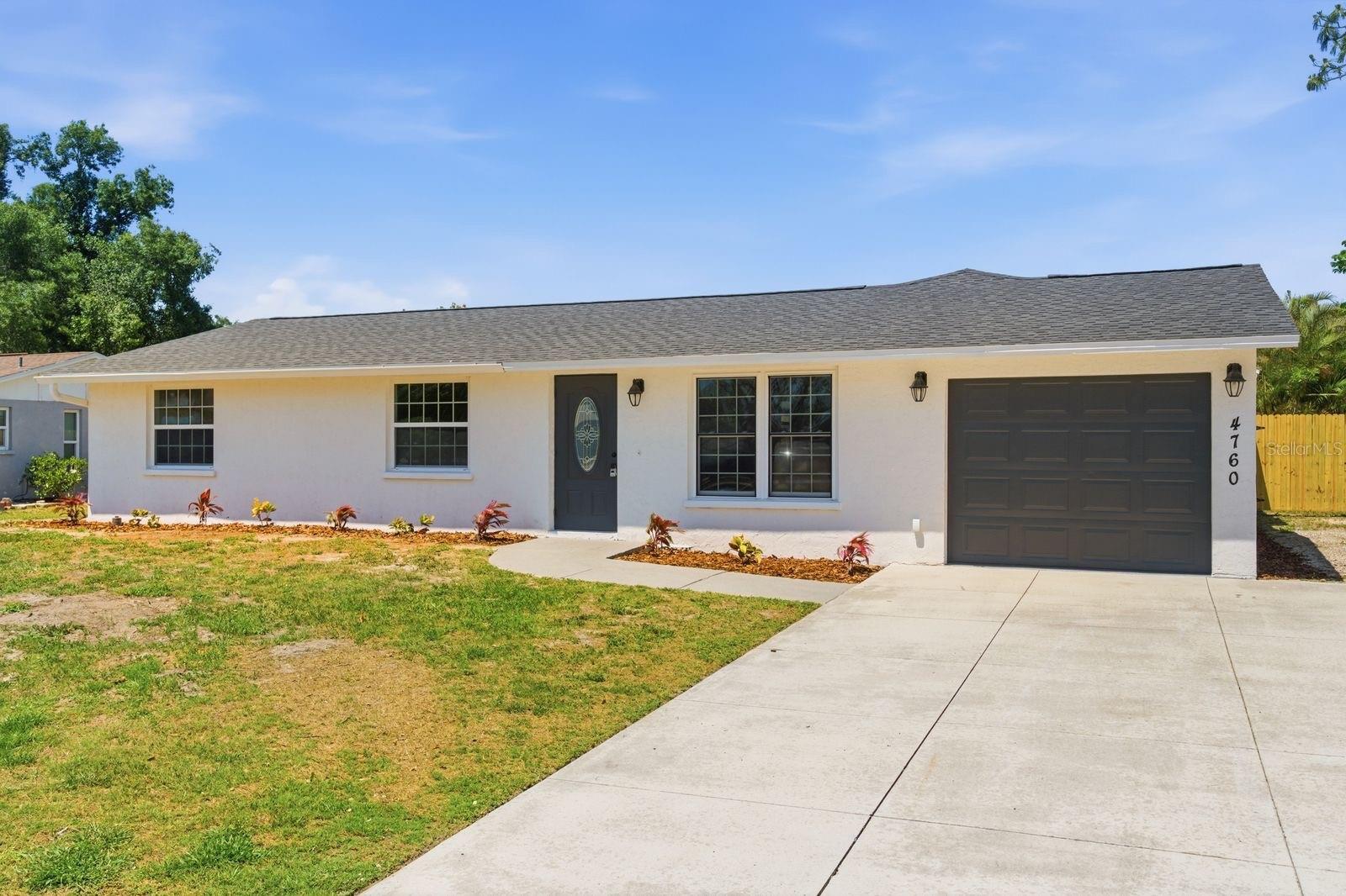 Photo of 4760 SEVILLE DRIVE SARASOTA FL 34235