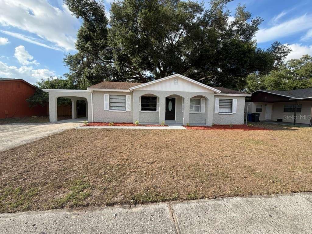 Photo of 2065 BALFOUR CIRCLE TAMPA FL 33619