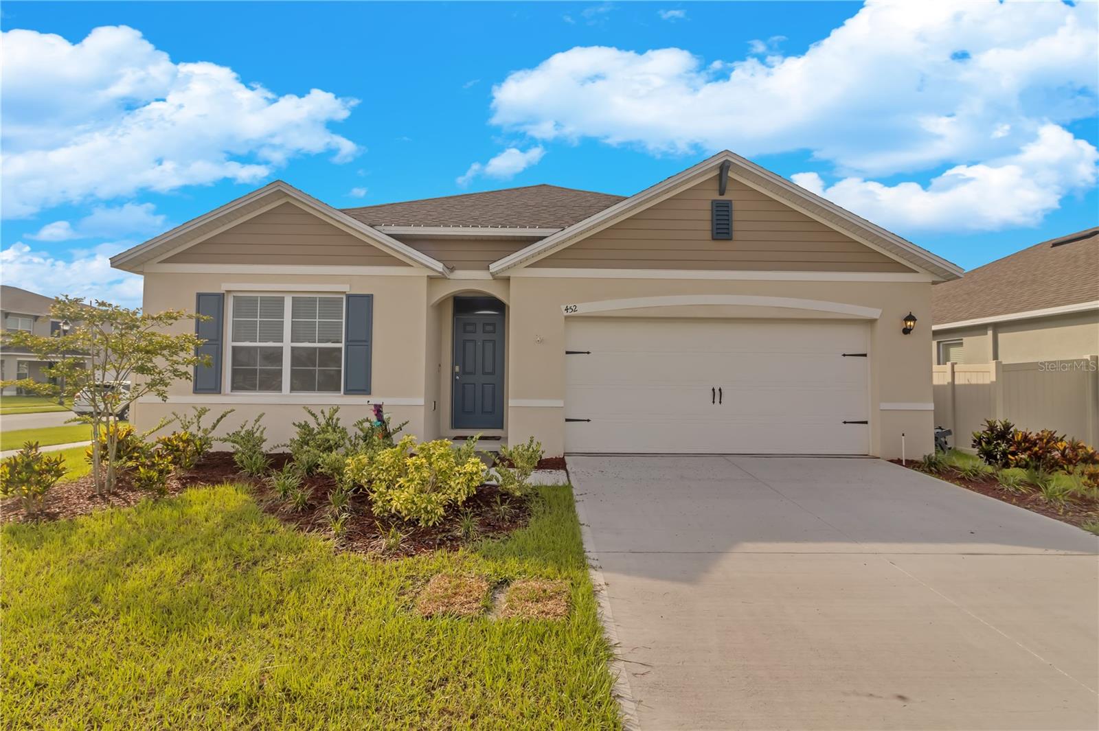 Photo of 452 NOBLE AVENUE DAVENPORT FL 33837
