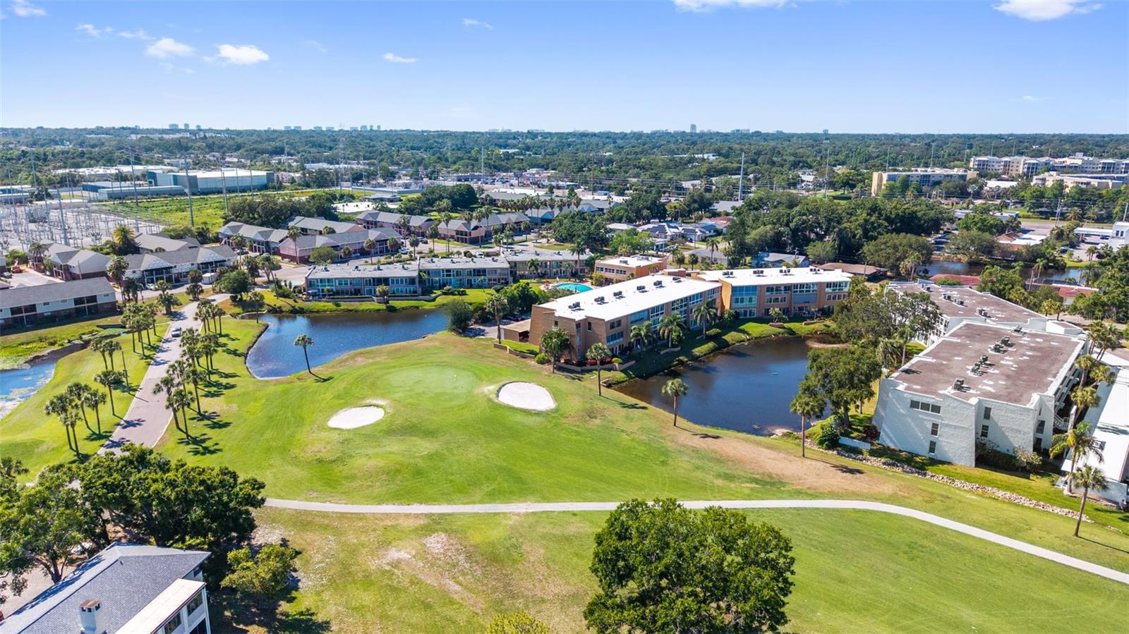 Photo of 225 COUNTRY CLUB DRIVE #B221 LARGO FL 33771