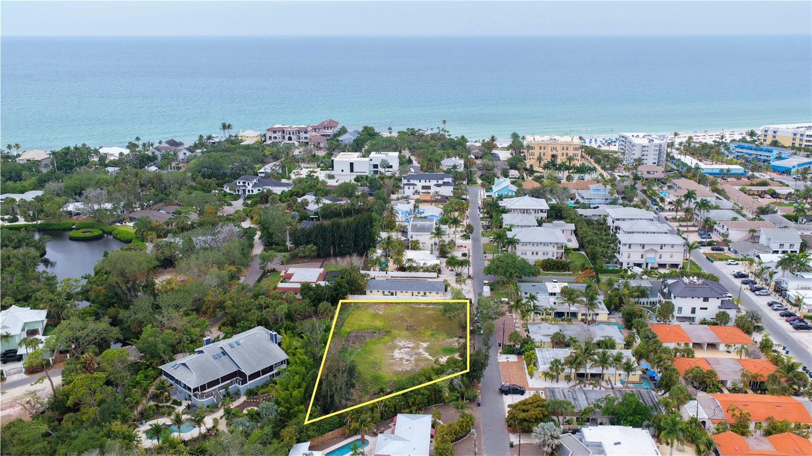 Photo of 1122 CRESCENT STREET SARASOTA FL 34242
