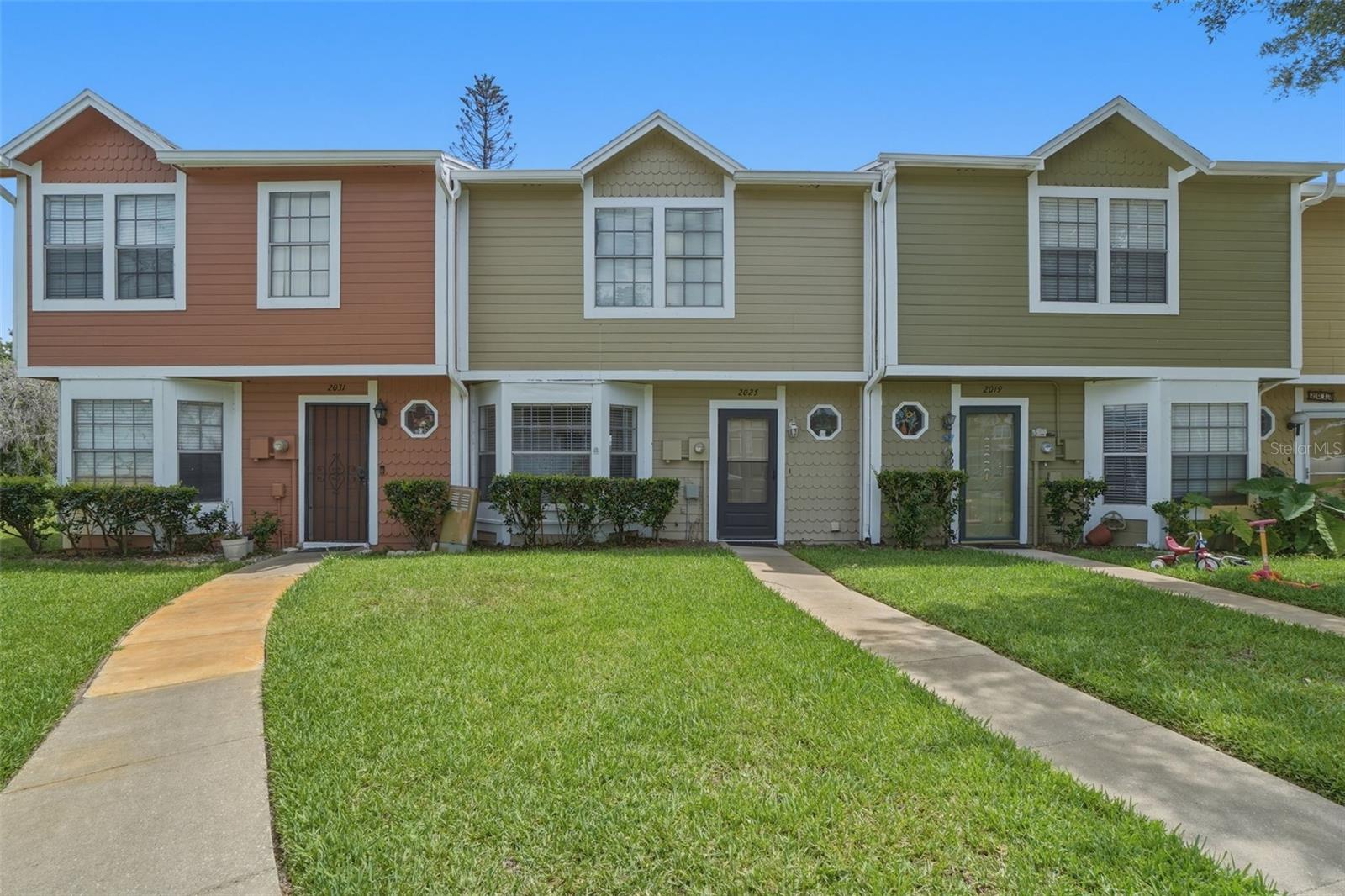 Photo of 2025 WATERLEAF STREET ORLANDO FL 32837