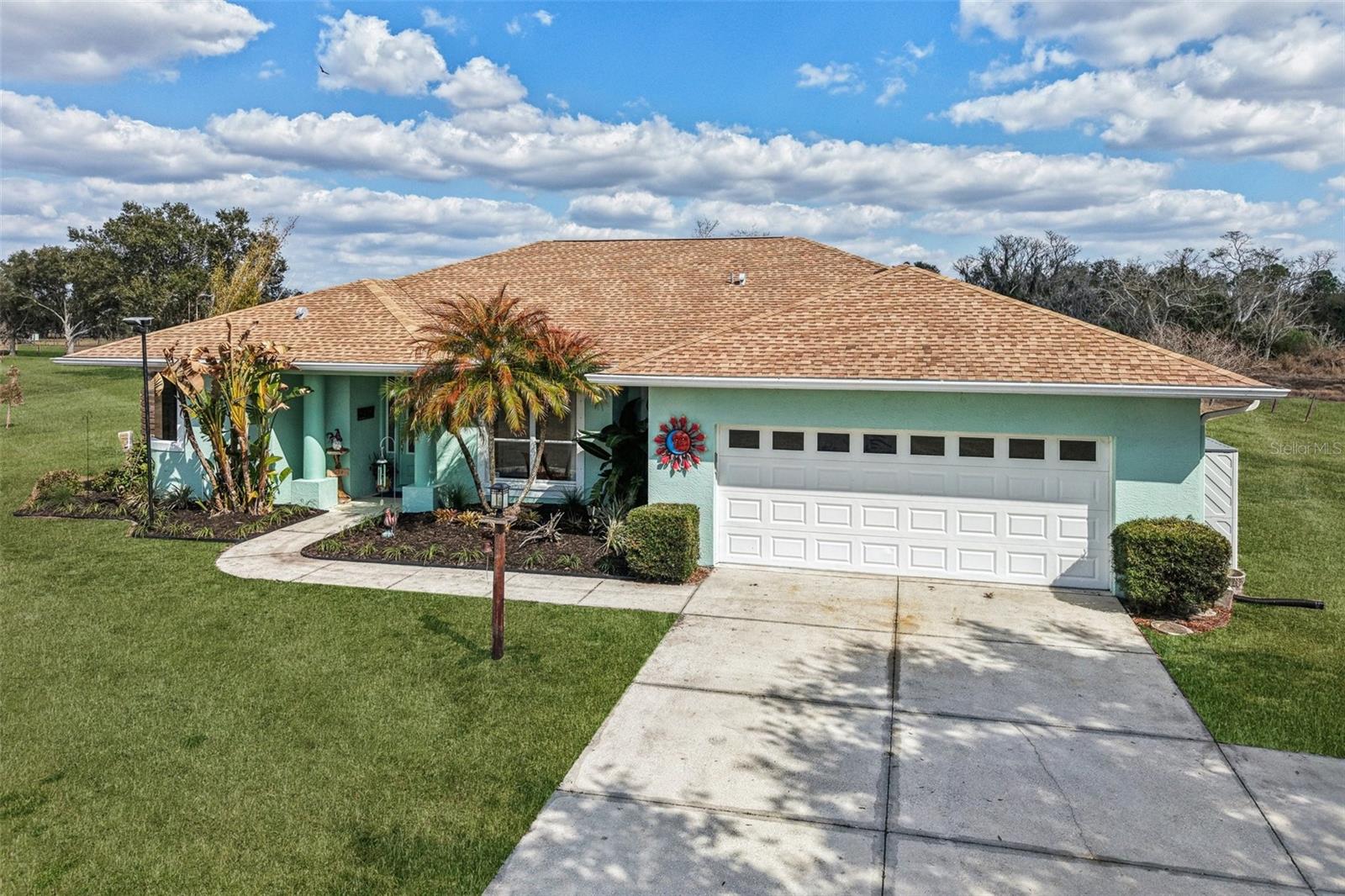 Photo of 803 BEL AIR STAR PARKWAY SARASOTA FL 34240