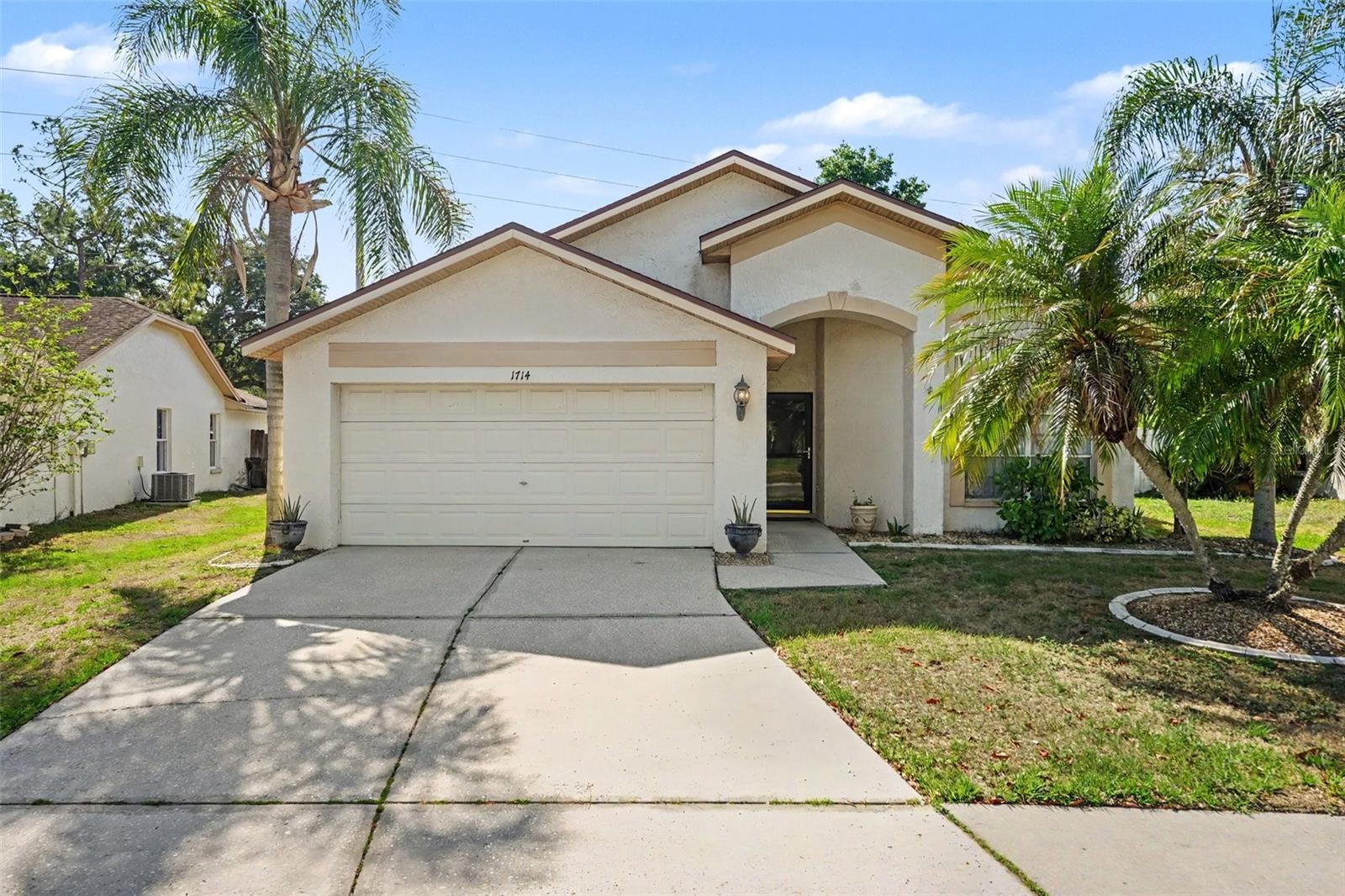 Photo of 1714 LARABIE COURT BRANDON FL 33511