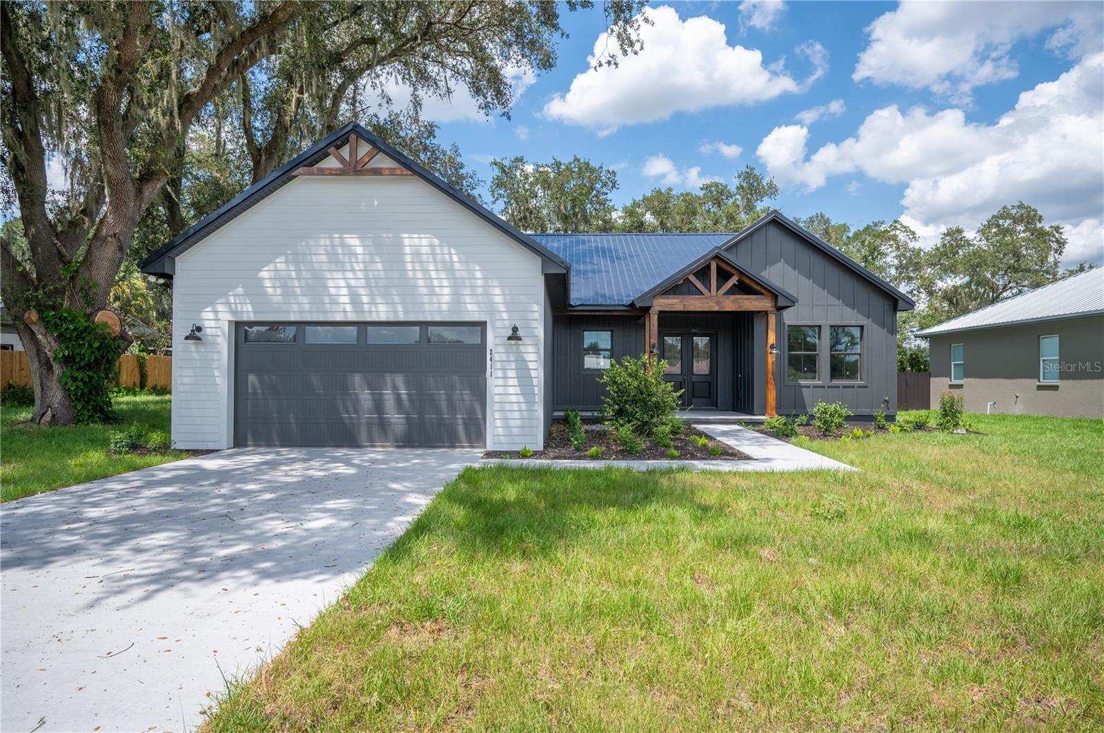 Photo of 2411 OLD MEDULLA ROAD LAKELAND FL 33811