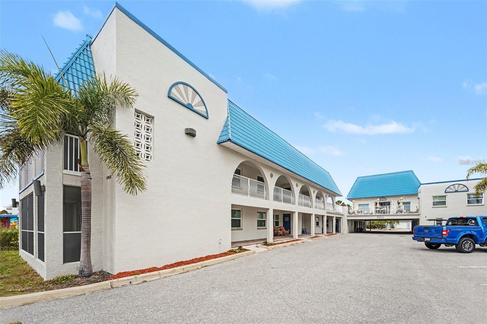 Photo of 17035 GULF BOULEVARD #216 ST PETERSBURG FL 33708