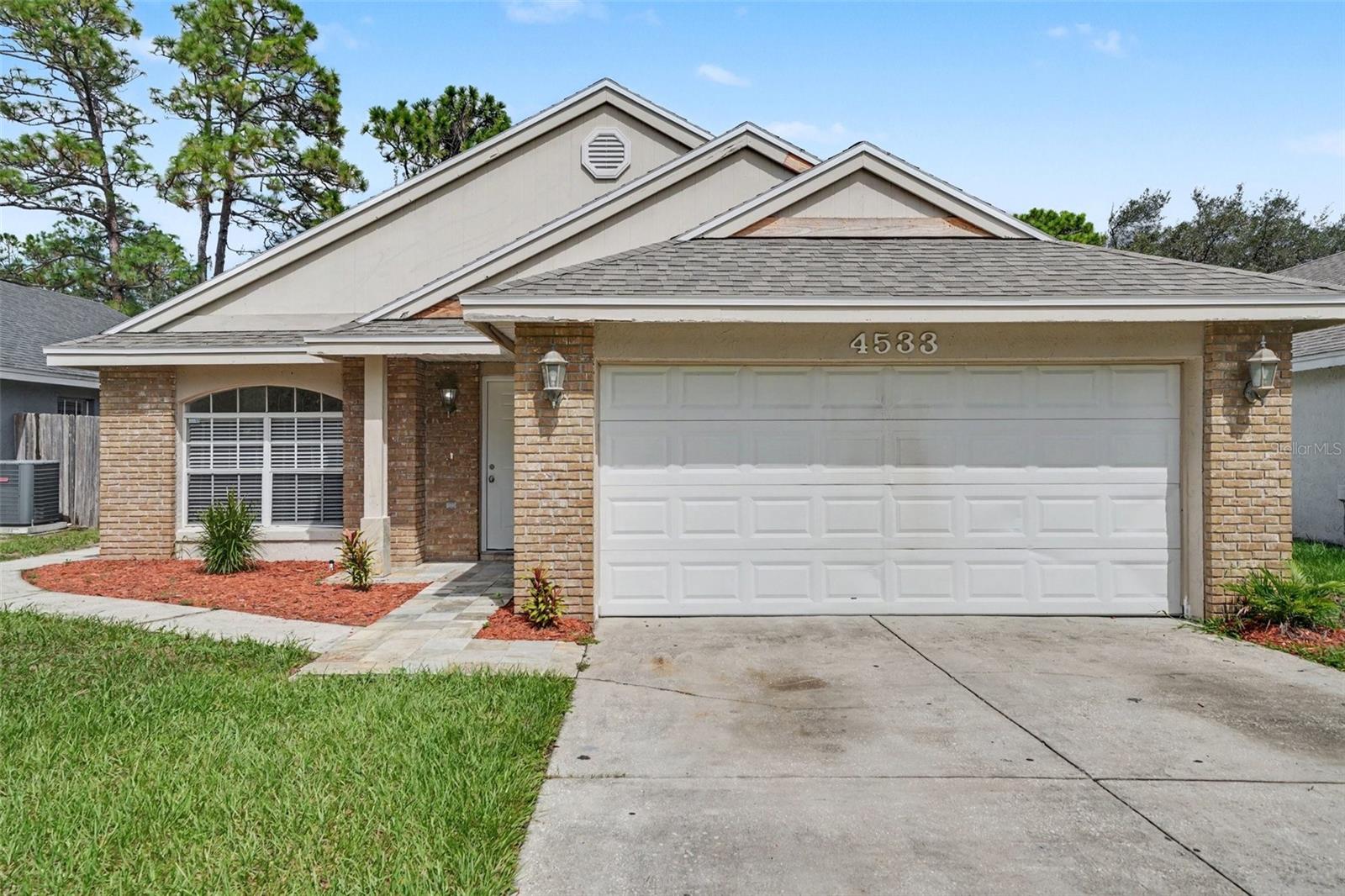 Photo of 4533 BRIDGETON LANE ORLANDO FL 32817
