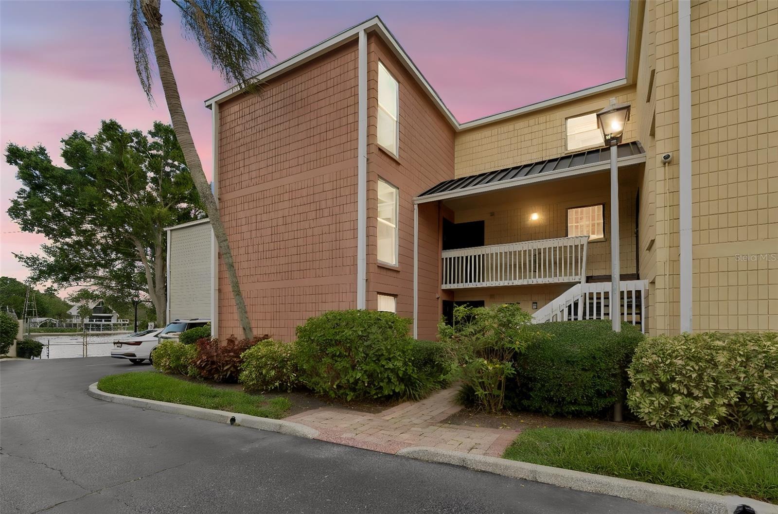 Photo of 2424 W TAMPA BAY BOULEVARD #I204 TAMPA FL 33607